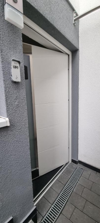 New Modern Selfcheckin Publicfreeparking Highspeed Wifi Kingsizebed Daire Baden-Baden Dış mekan fotoğraf