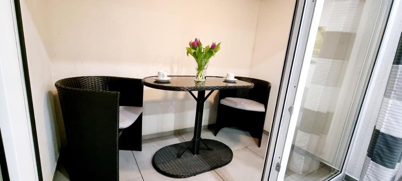 New Modern Selfcheckin Publicfreeparking Highspeed Wifi Kingsizebed Daire Baden-Baden Dış mekan fotoğraf
